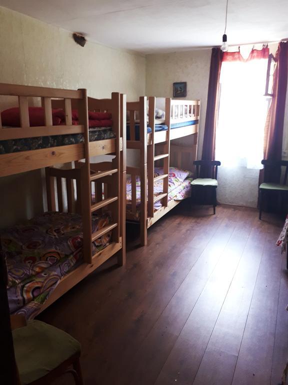 Korsha Guesthouse Roshka المظهر الخارجي الصورة